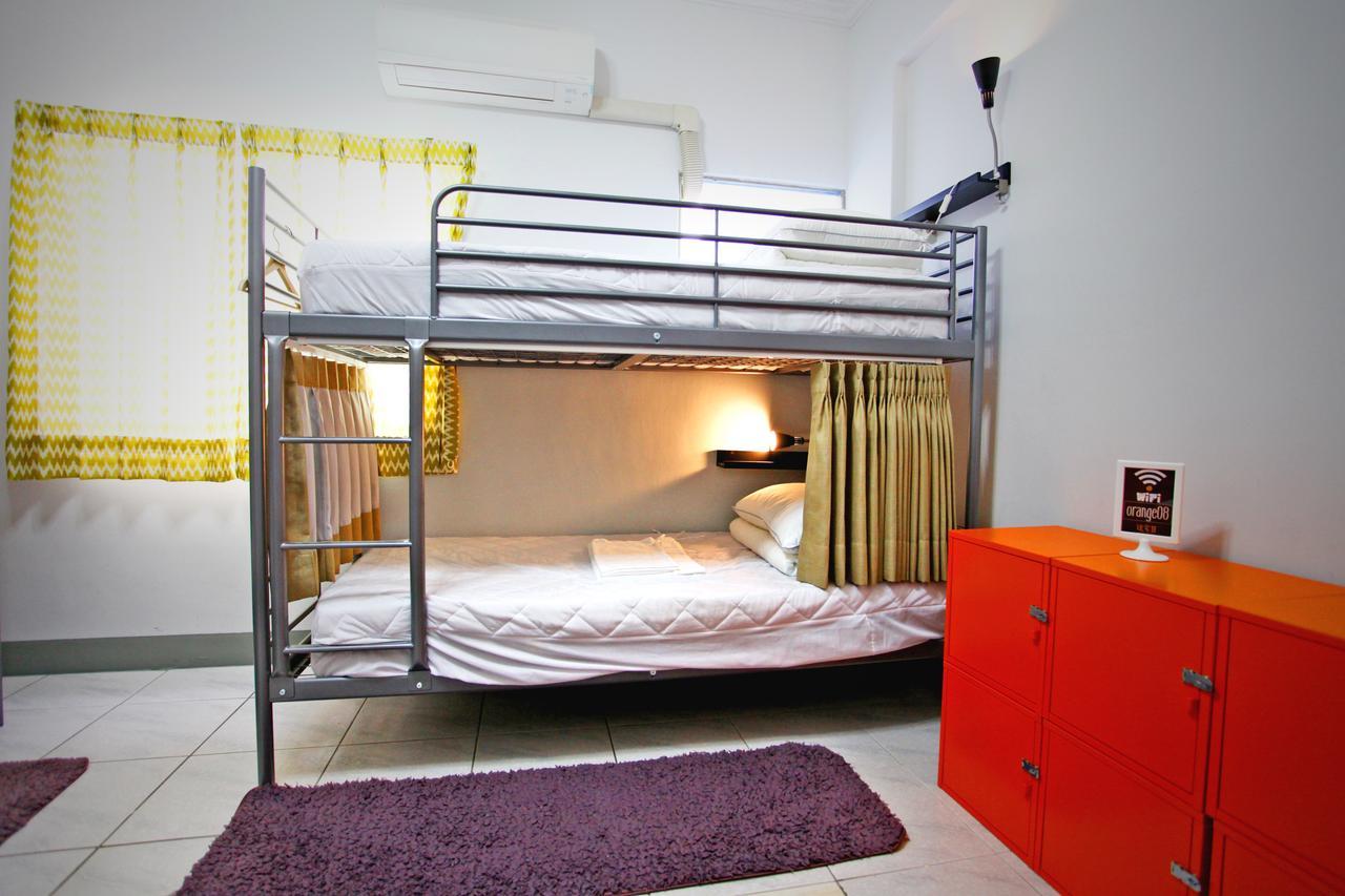 Navel Orange Hostel T'ai-tung Exteriör bild